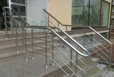 Paslanmaz Korkuluk Art�k Kavisli